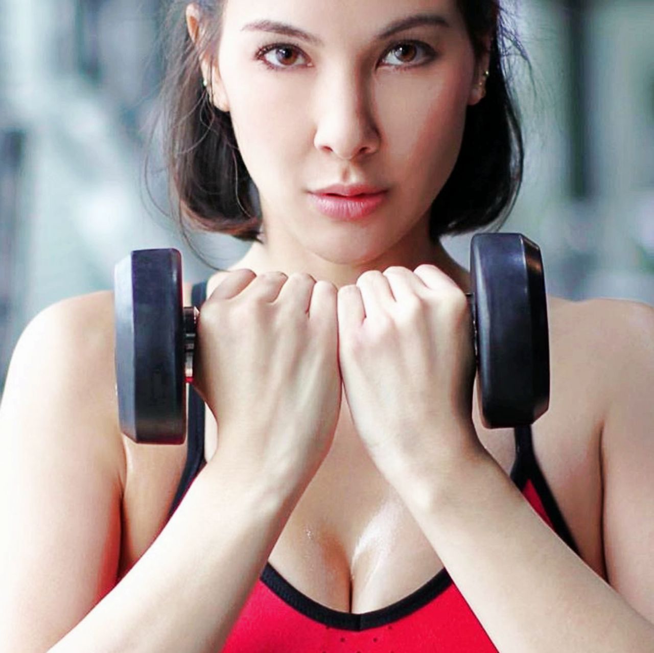 โบว์ สตรองสุดๆ