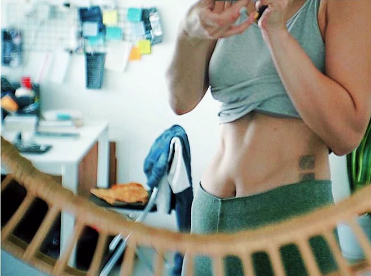 กล้ามท้องแข็งแรง 