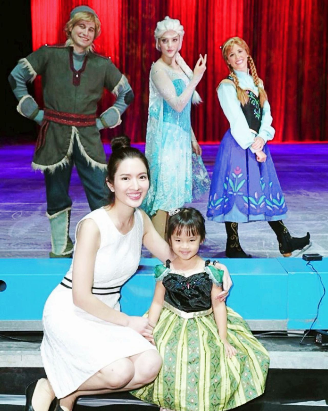 ไปดู ดิสนีย์ ก็ต้องเป็น เจ้าหญิง