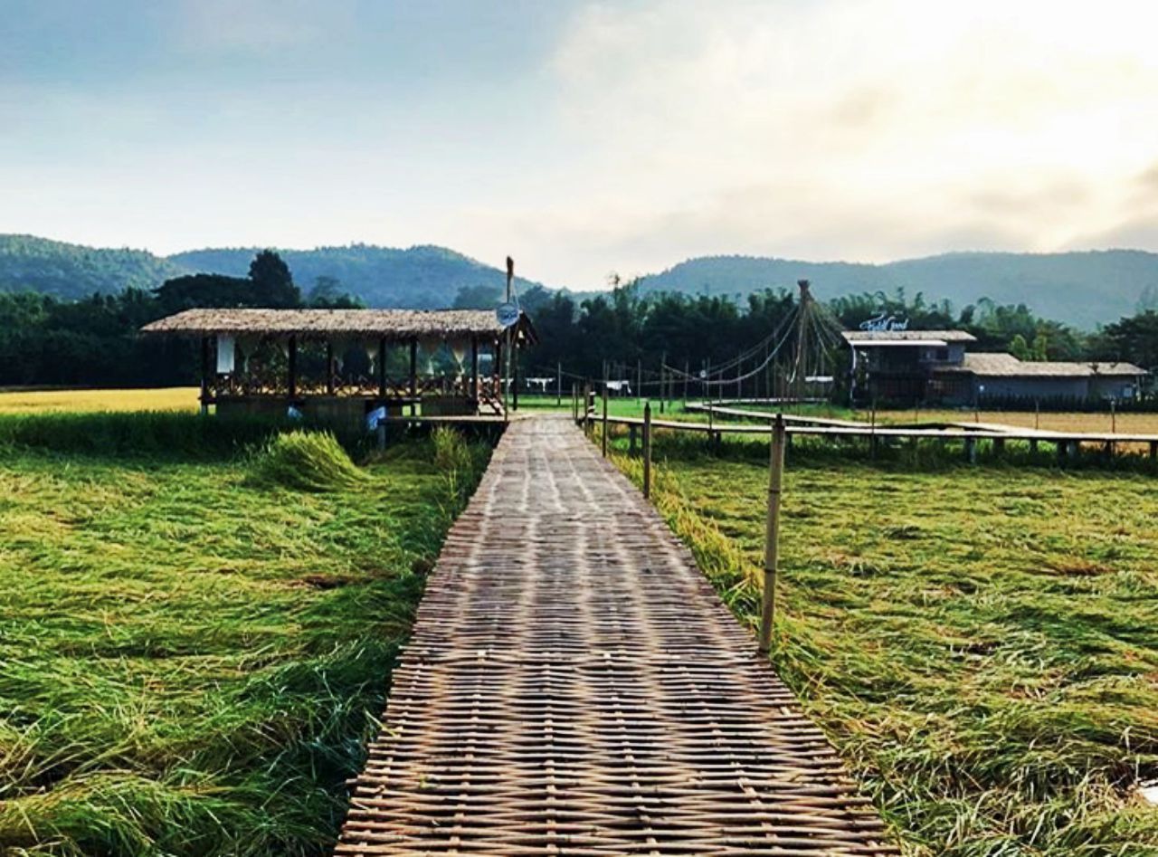 ทางเข้าร้านบรรยากาศดี๊ดี