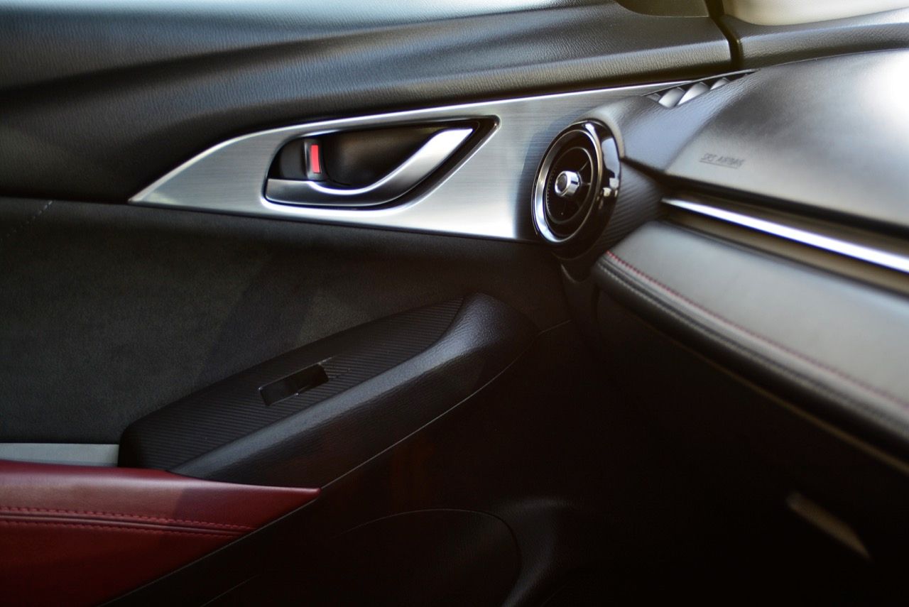 เปรียบมวย TOYOTA C-HR / HONDA HR-V / MAZDA CX-3