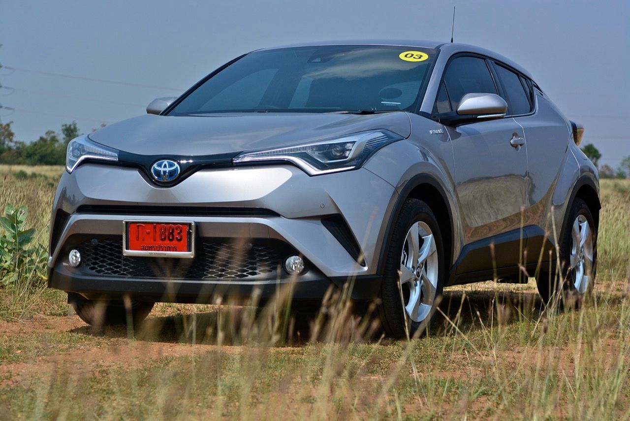 เปรียบมวย TOYOTA C-HR / HONDA HR-V / MAZDA CX-3