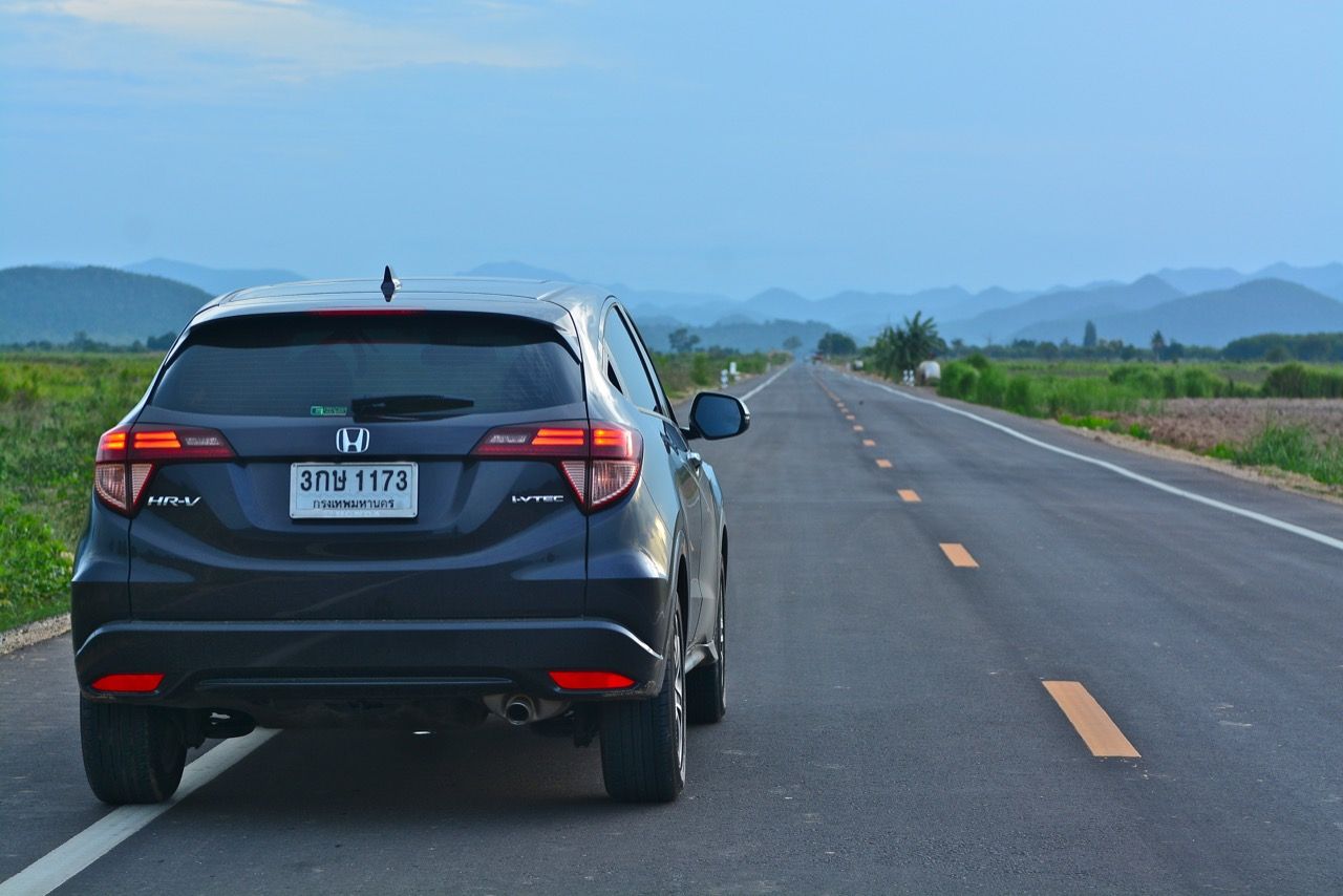 เปรียบมวย TOYOTA C-HR / HONDA HR-V / MAZDA CX-3