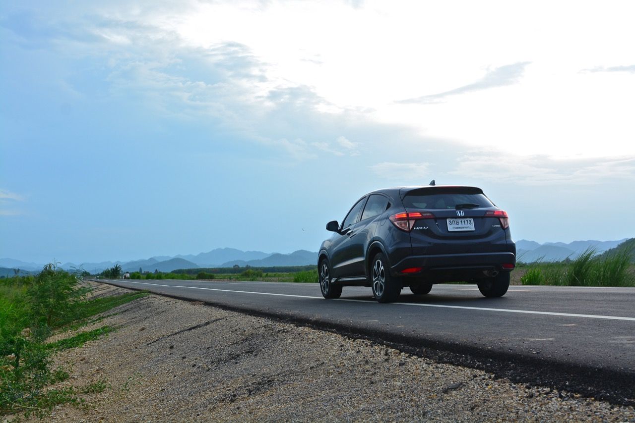 เปรียบมวย TOYOTA C-HR / HONDA HR-V / MAZDA CX-3