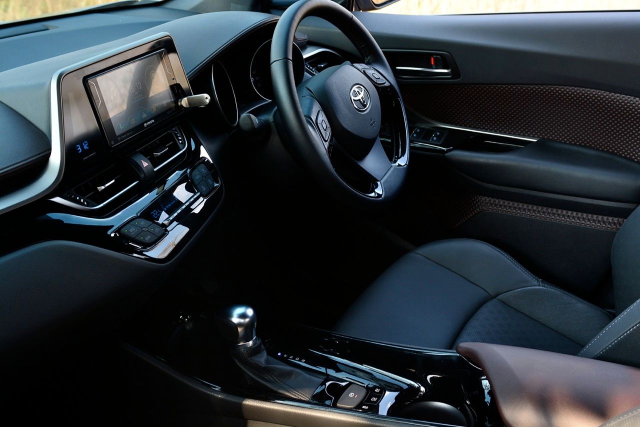 เปรียบมวย TOYOTA C-HR / HONDA HR-V / MAZDA CX-3