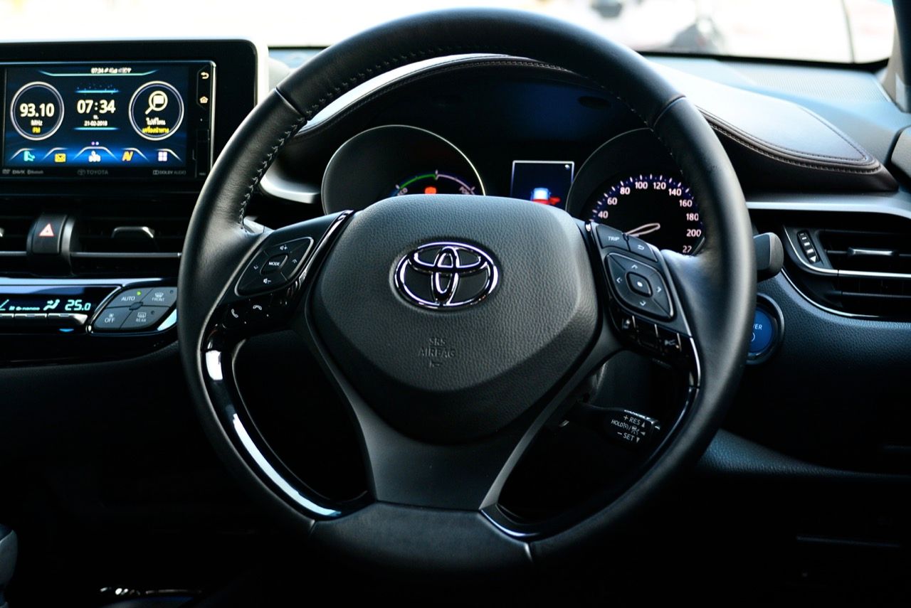 เปรียบมวย TOYOTA C-HR / HONDA HR-V / MAZDA CX-3