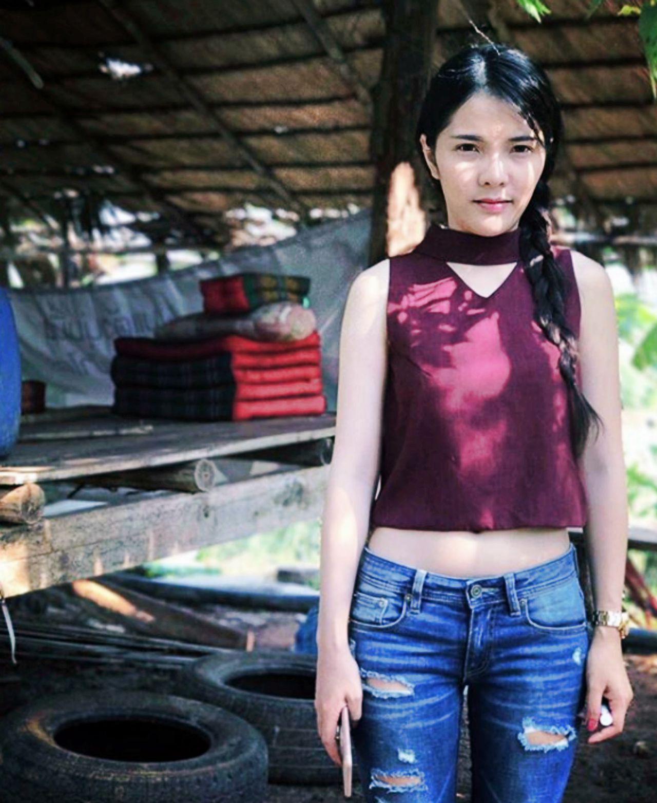 แอบเซ็กซี่โชว์พุงขาวเนียน