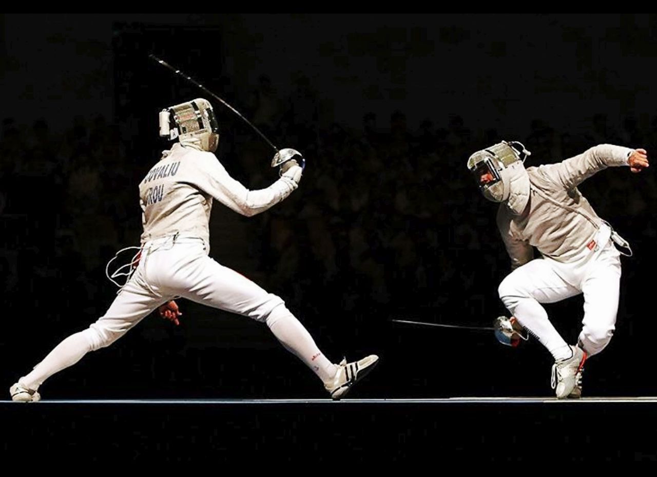 ลีลาฟันดาบไม่ธรรมดานะจ๊ะ