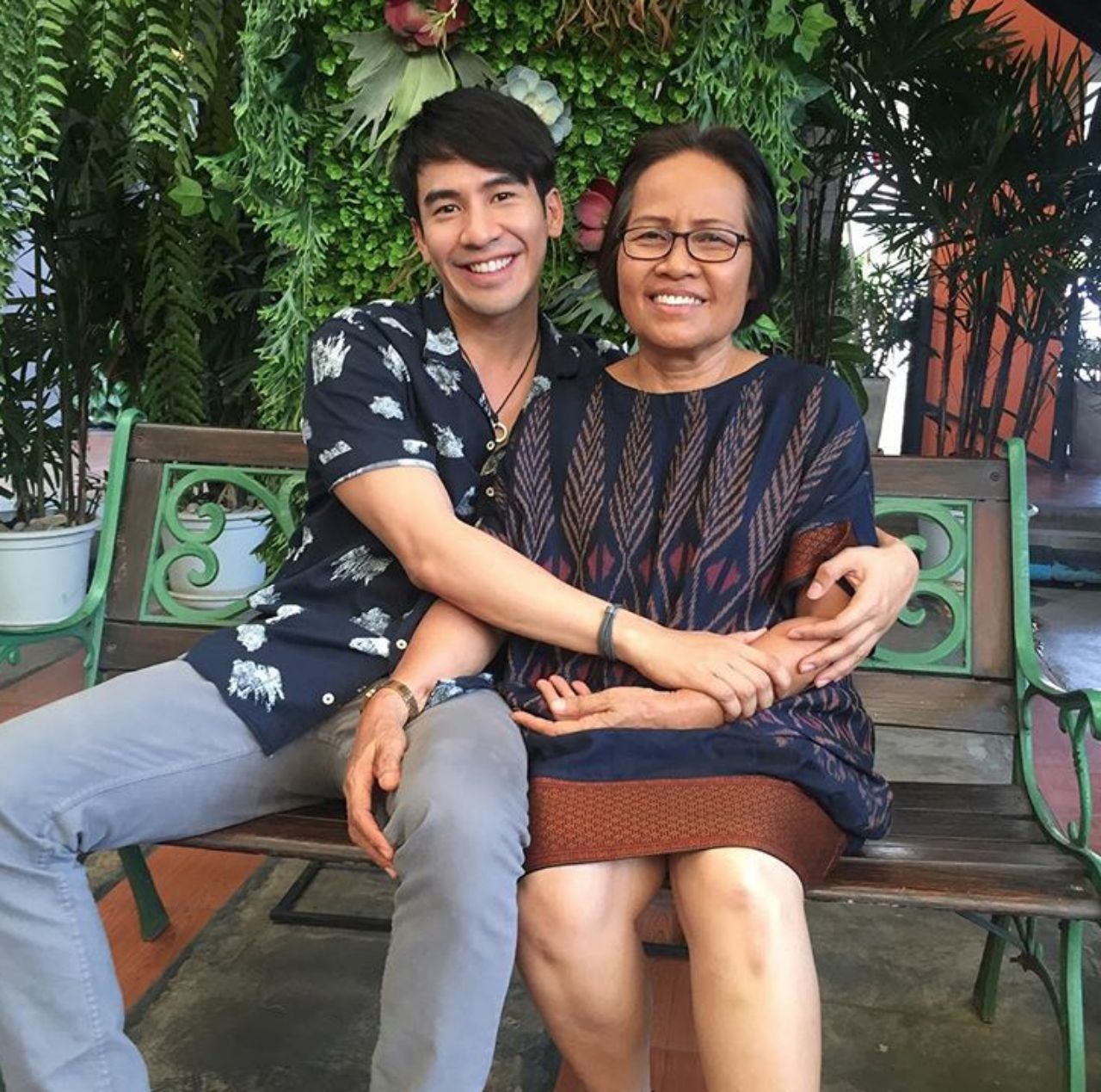 ผู้หญิงที่โป๊ปรักที่สุดในโลก