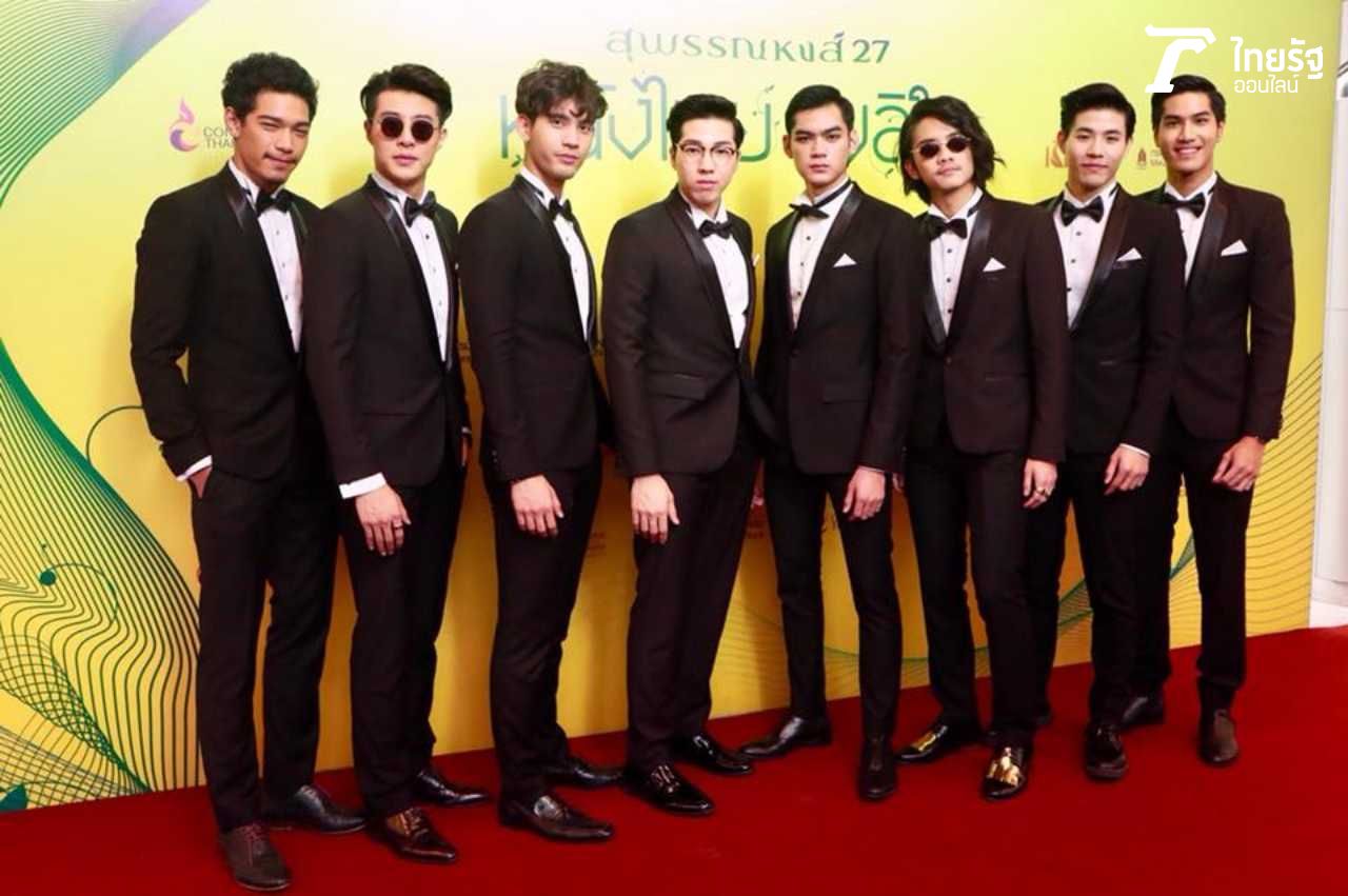 หนุ่มแน่นอกจากเดอะเฟซเมน 