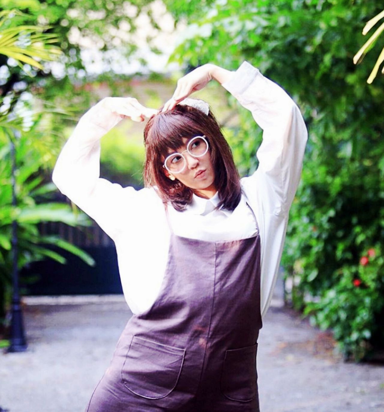 ลุคเนิร์ดขี้เล่น เบลล่า ราณี