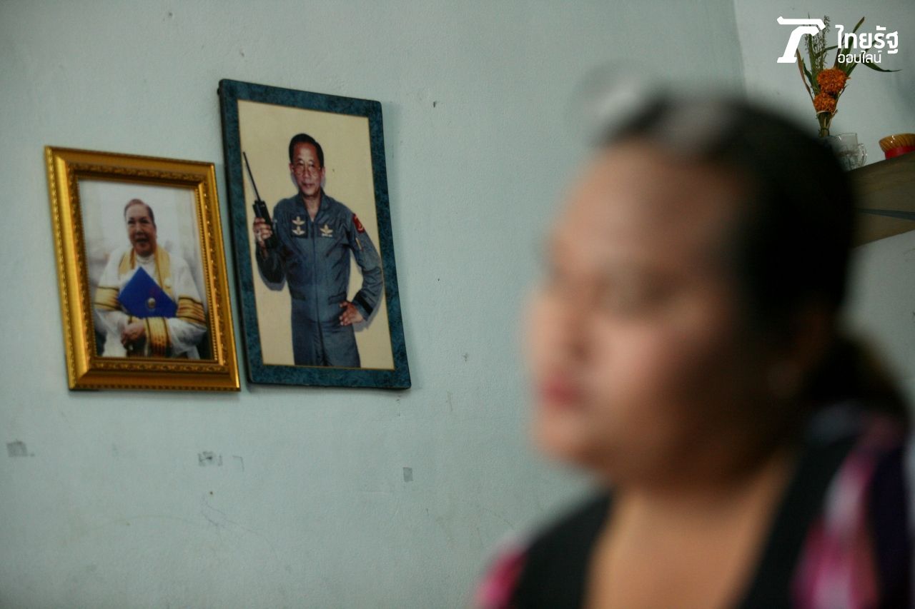 ท่านหญิงอ๋อย และท่านชายกบ คือผู้มีพระคุณของเธอทุกลมหายใจ