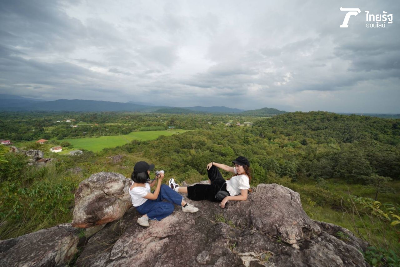  ที่เขาหล่น ก็จะแจ่มๆ อย่างนี้แหละ  