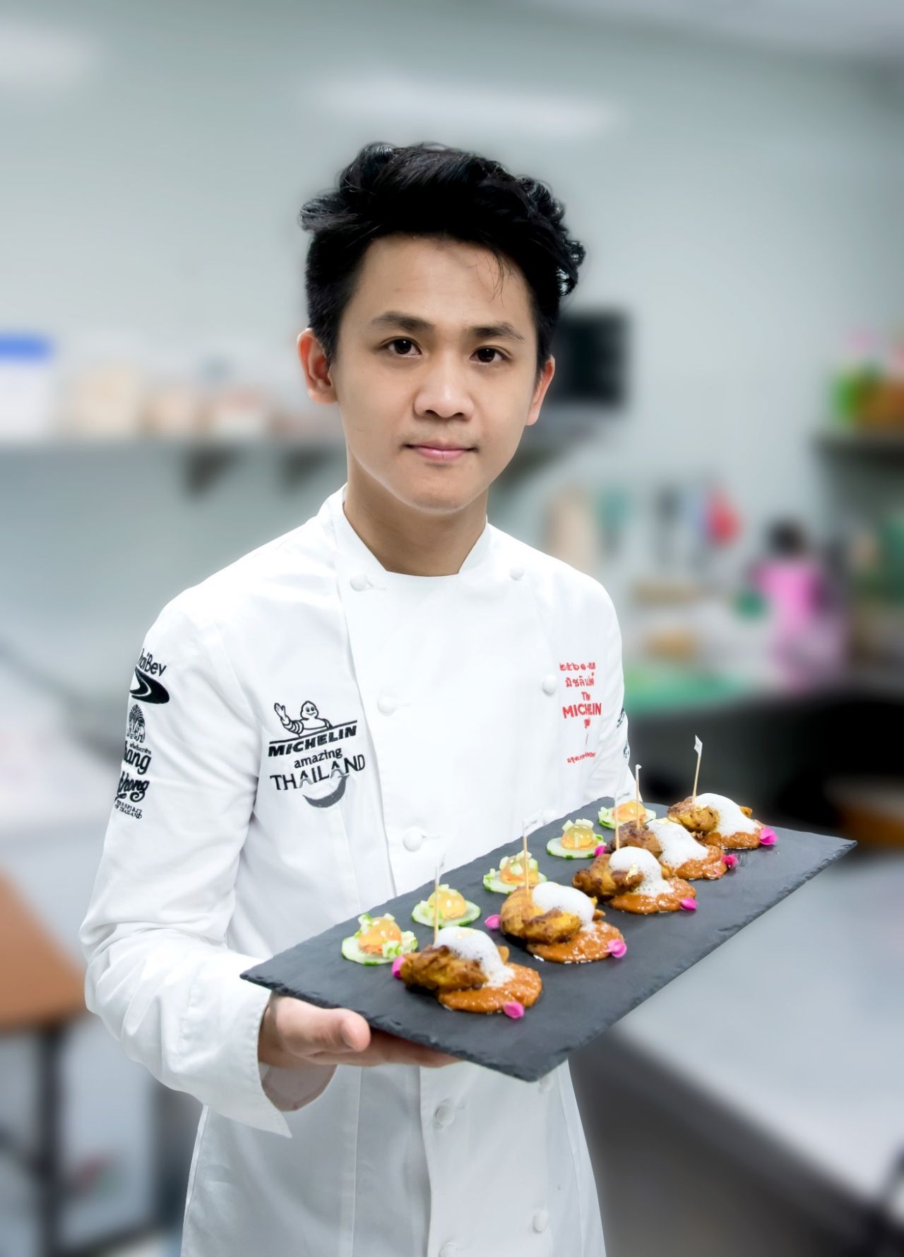 เชฟบอย-ปิยะชาติ พุทธวงษ์ จากร้านเสน่ห์จันทน์ 