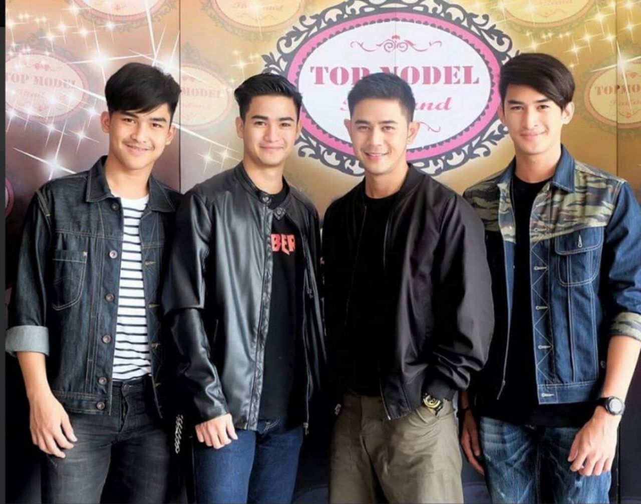 ทีมเด็กปั้นของ 