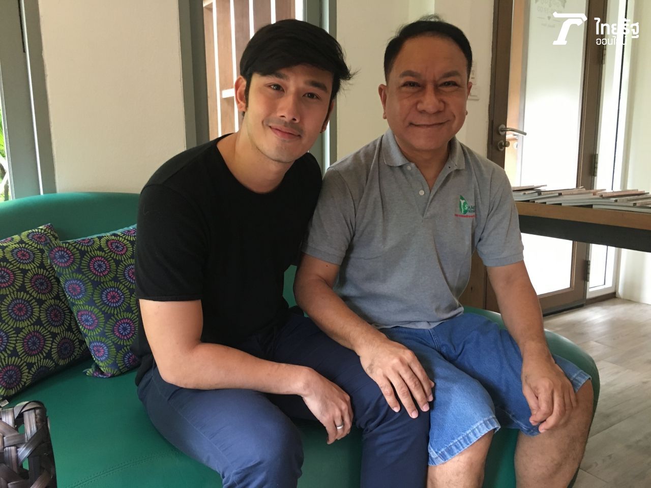 หล่อเข้ม ท็อป เทวินทร์ สุรเชิดเกียรติ กับไฮโซอิ่ม วีรศักดิ์ ชุณหจักร กรรมการบริหารเสม็ดรีสอร์ทกรุ๊ป Samed Resorts Group 