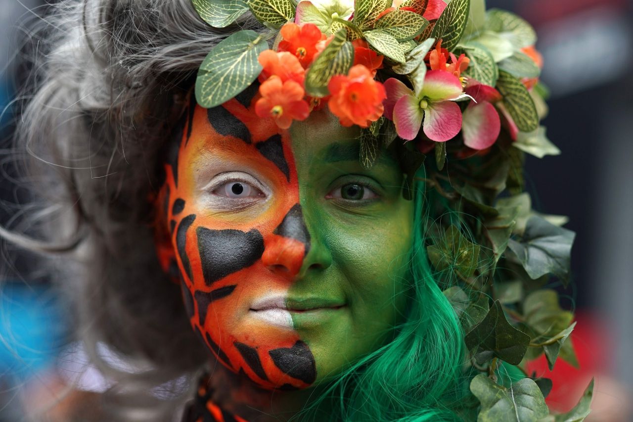 ช่างคิดช่างแต่ง ยอม!!! 