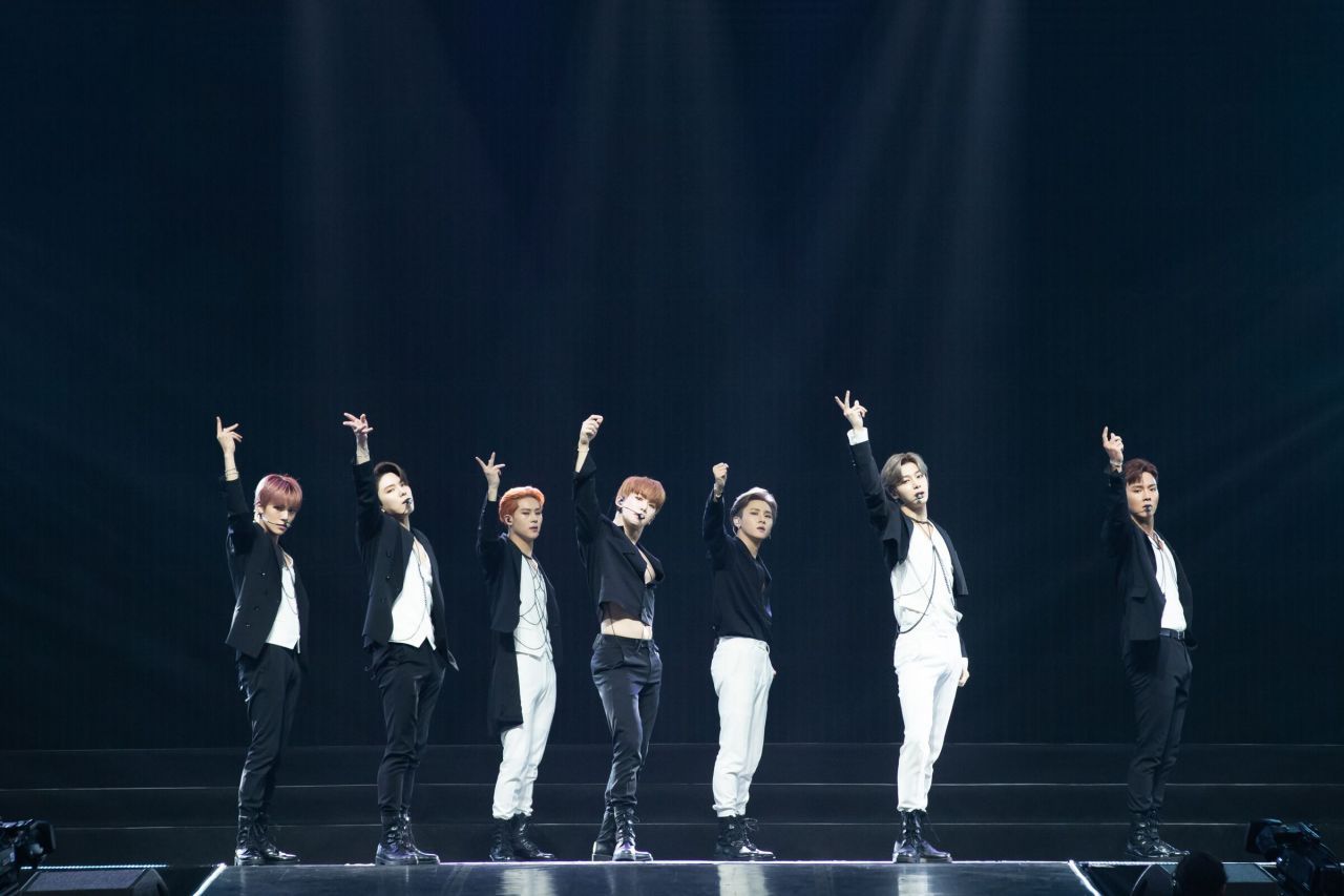 โชว์ดี เพอร์ฟอร์มเด็ดต้องหนุ่ม Monsta X