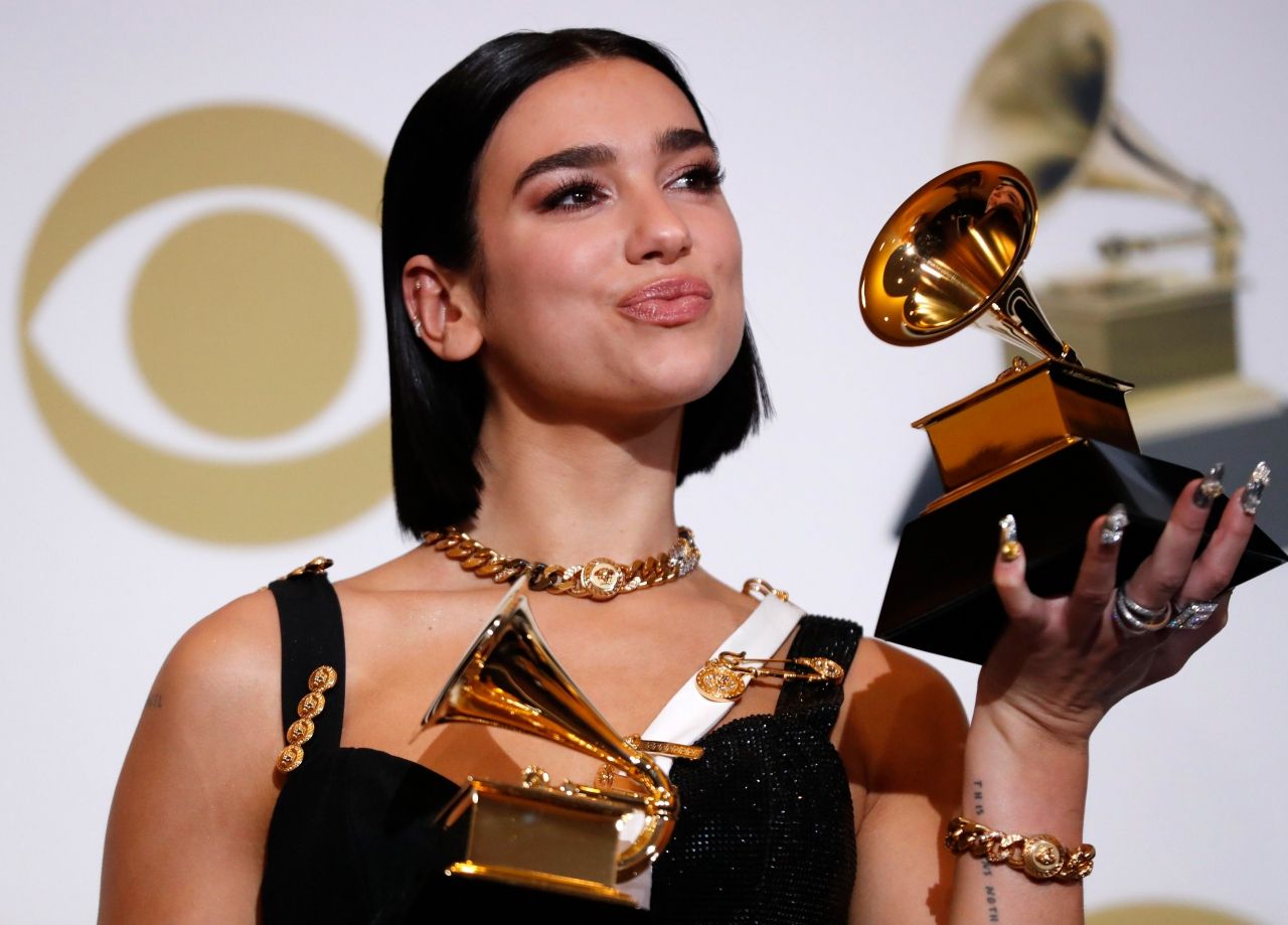 #DuaLipa