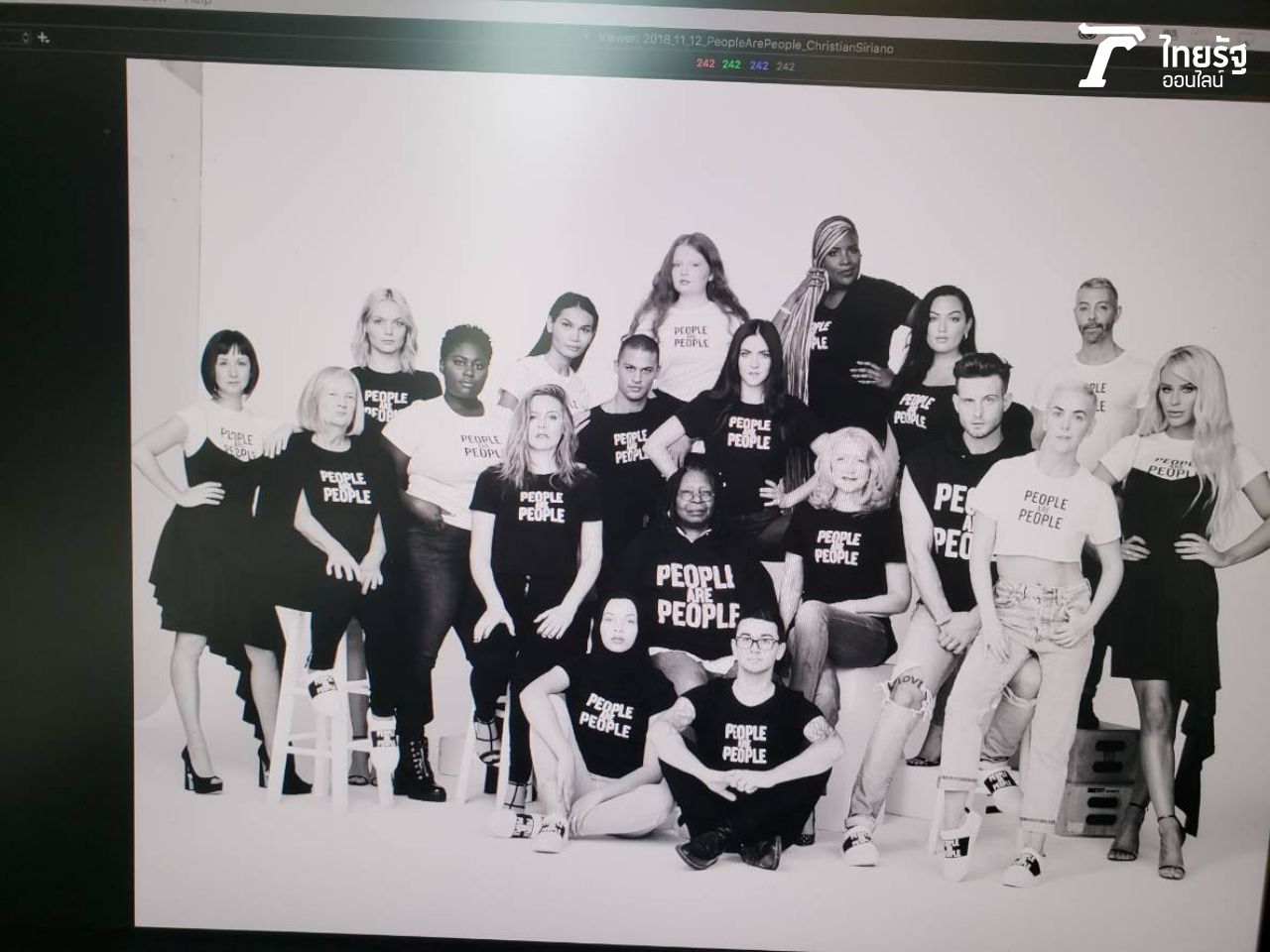 มีมี่ ร่วมเฟรมกับดาวดังหลายคน โดยเฉพาะสองดาราออสการ์รุ่นใหญ่ แพทริเซีย คลาร์กสัน และ วูปปี้ โกลด์เบิร์ก