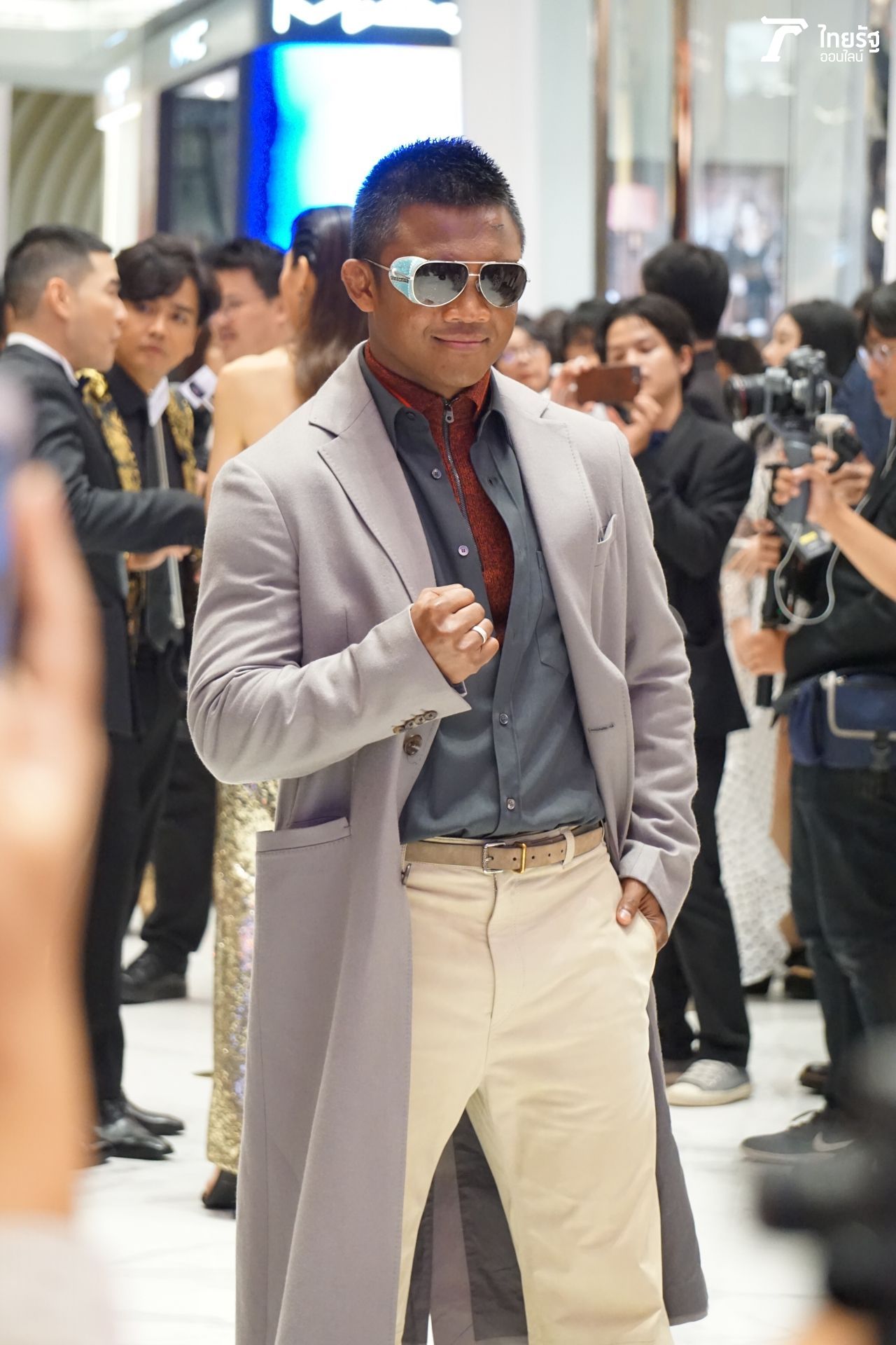 บัวขาว บัญชาเมฆ มาในแฟชั่นสไตล์ยุโรป