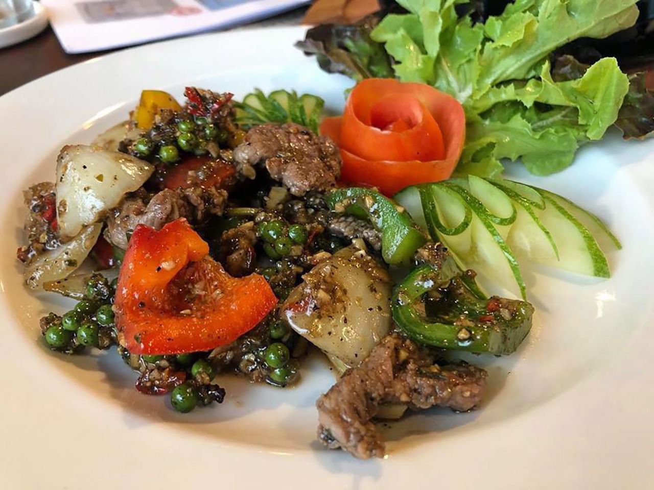 เนื้อกวางพริกไทยดำ.