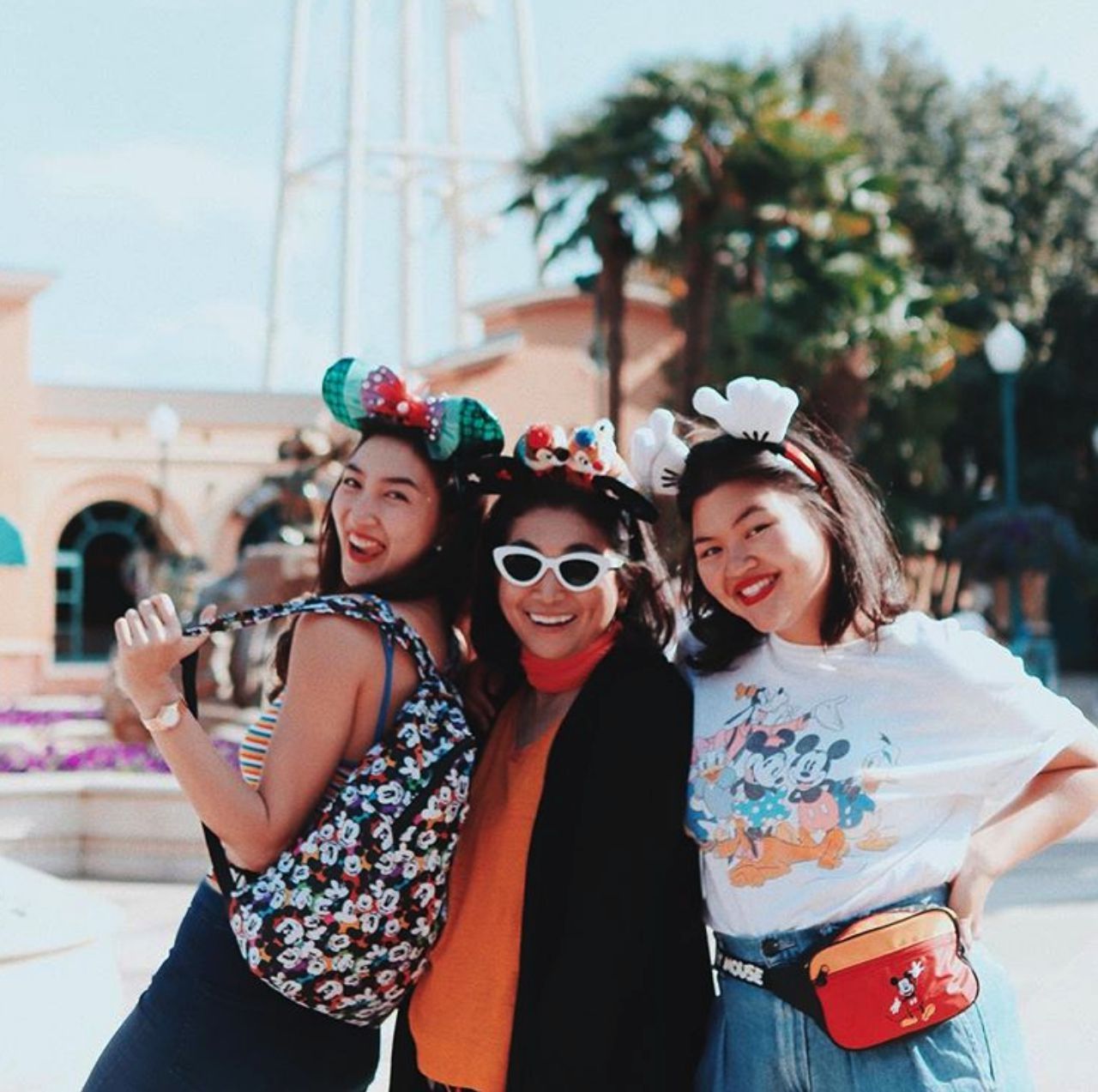 สามสาวจามิกรณ์ 