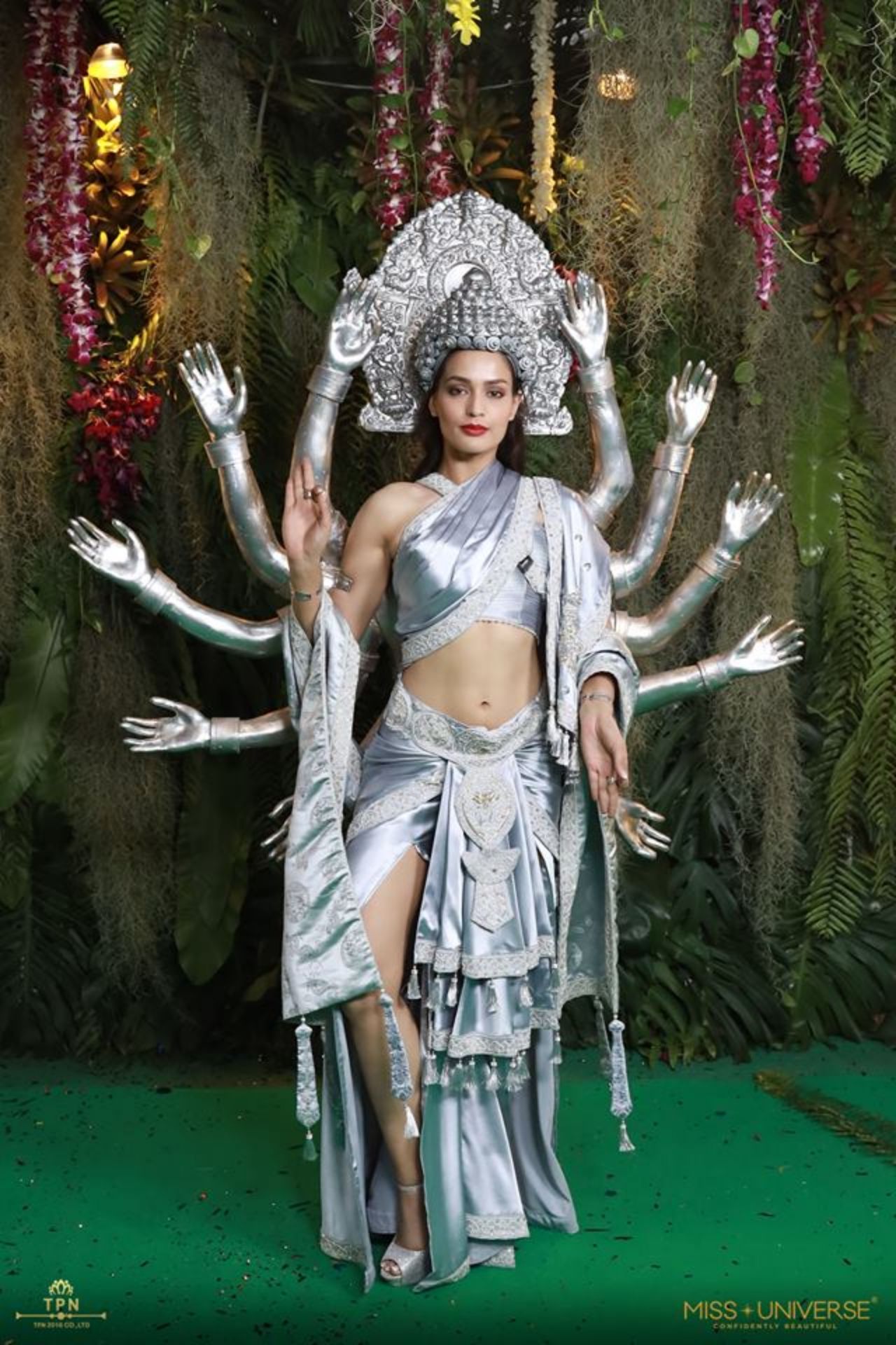 นางงามจากประเทศเนปาล