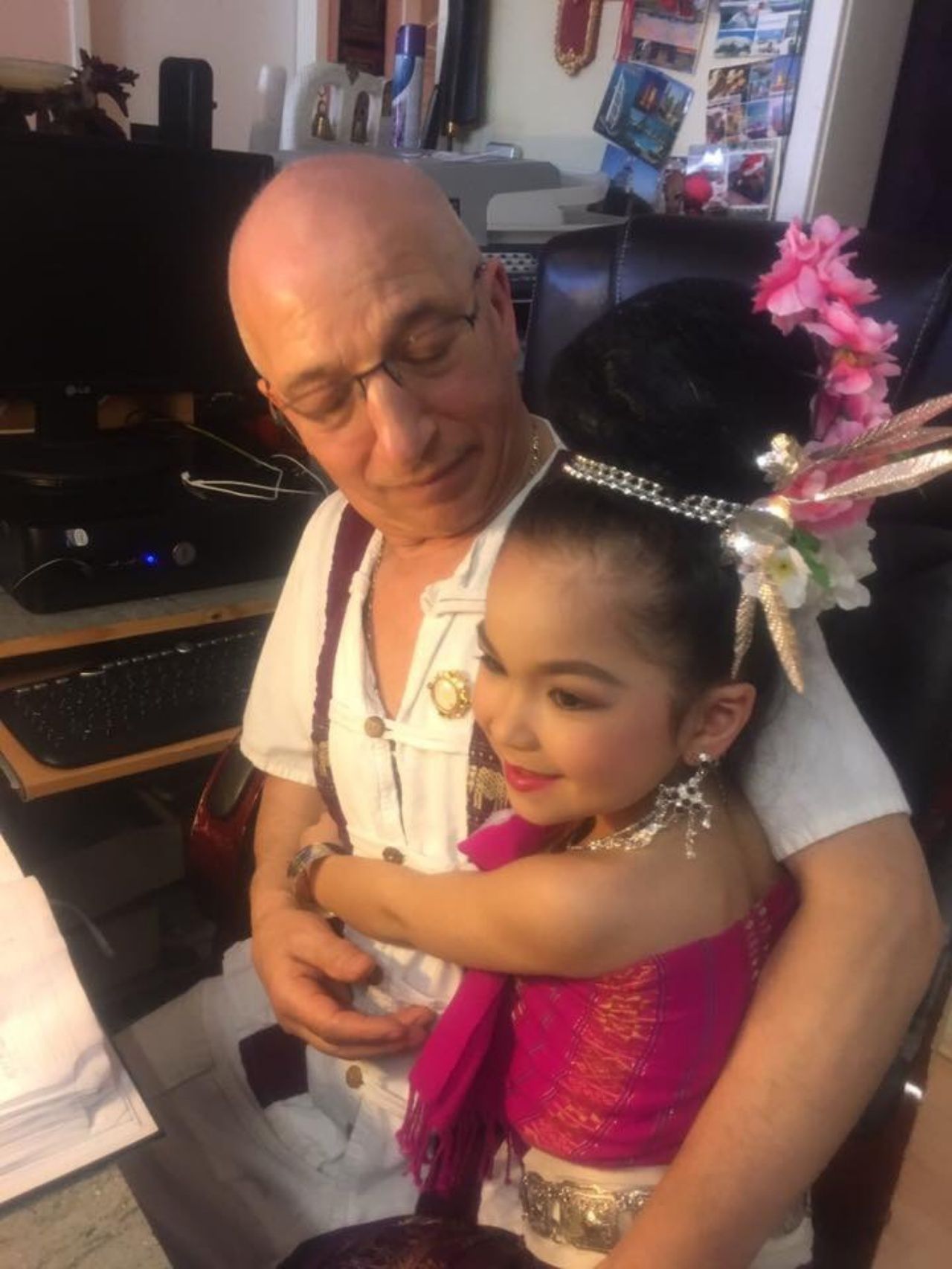 รำไทยครั้งแรก 4 ขวบ เซอร์ไพรส์วันเกิดให้กับพ่อ