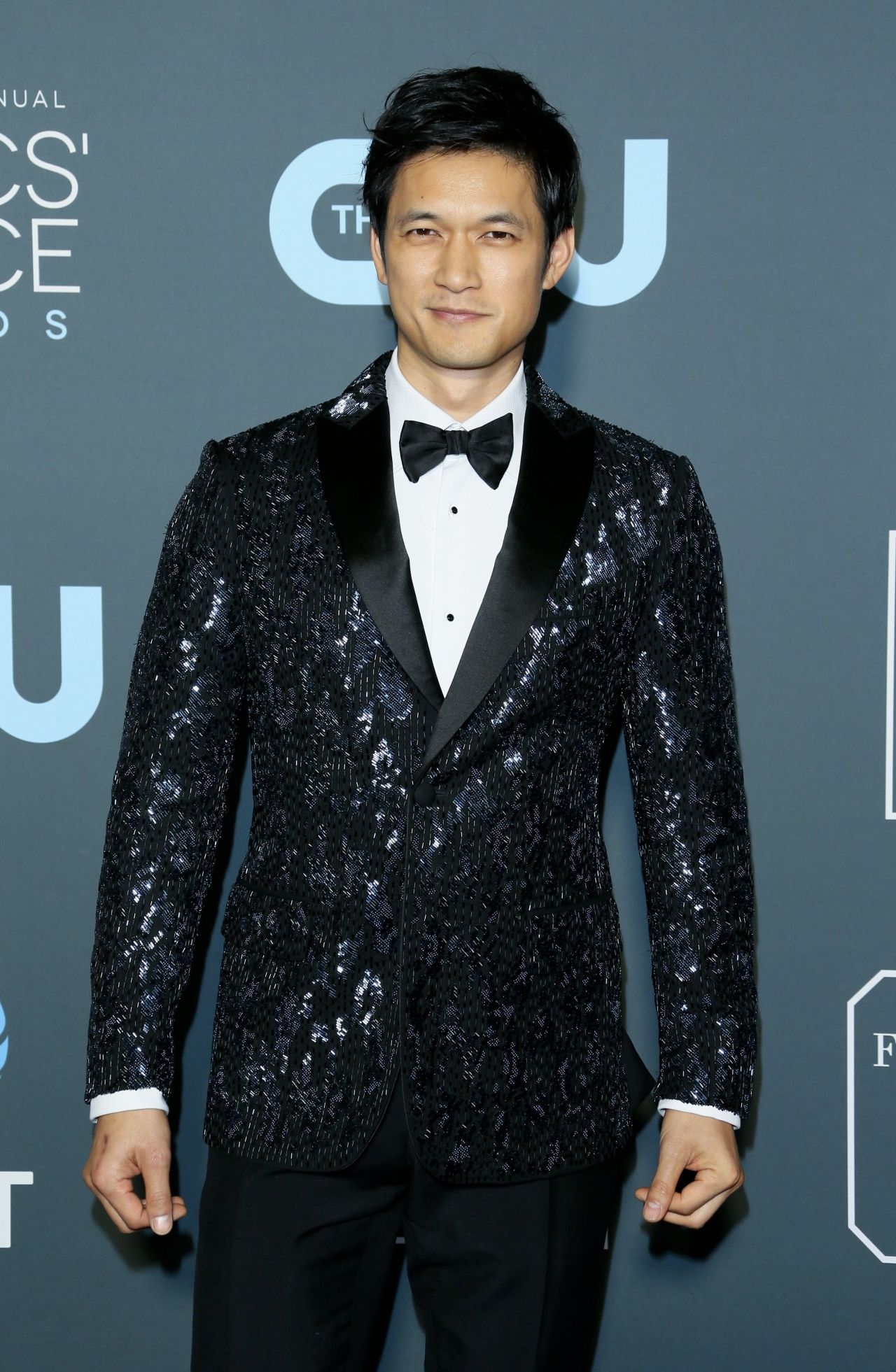 งานดีชวนเพ้อเลย เฮนรี่ จากหนังฮิตแรงจริง เครซี่ริชเอเชี่ยนส์ Crazy Rich Asians เหลี่ยมโบตั๋น