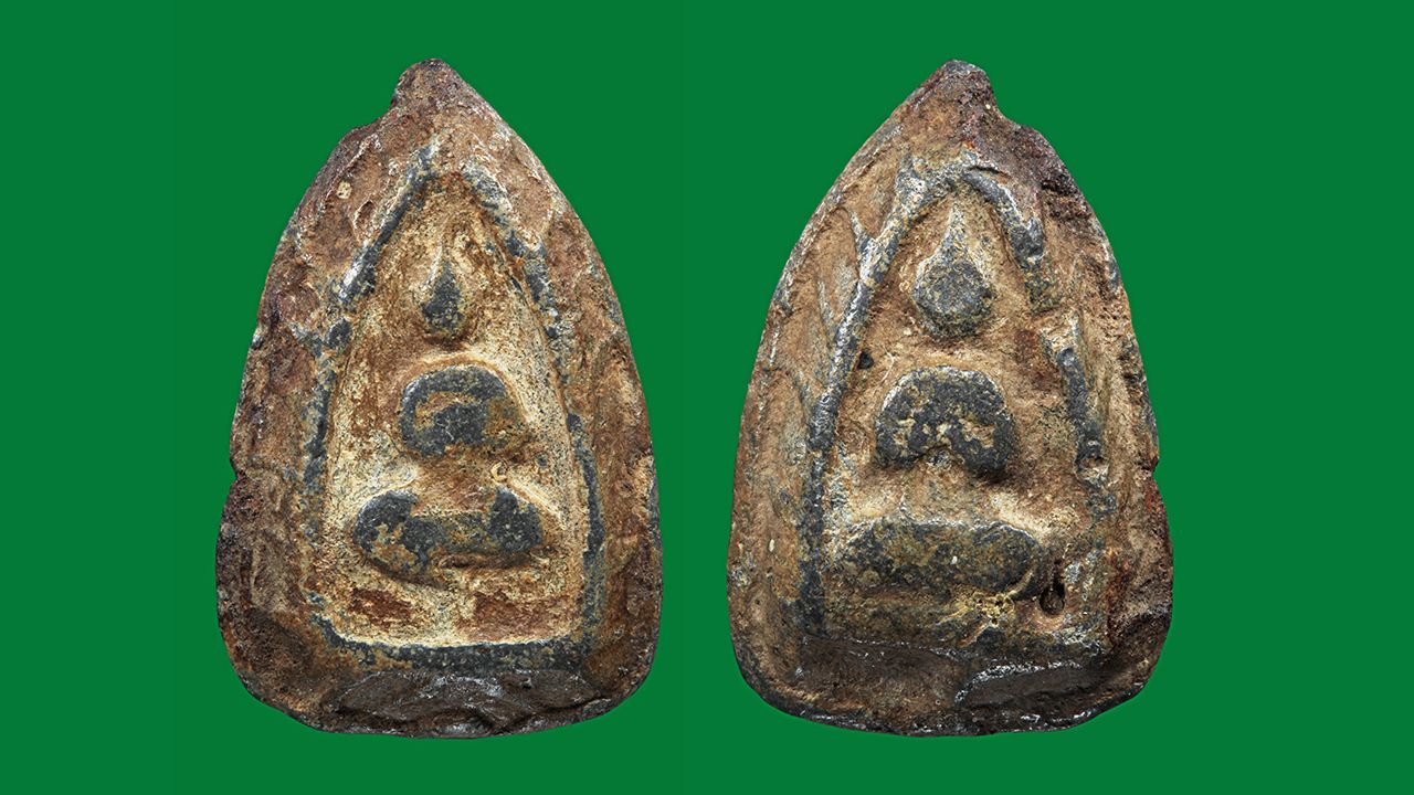 พระพิมพ์พระพุทธ เศียรแหลม เนื้อตะกั่ว หลวงพ่อผุดวัดวังเวียน ของ เบิ้ล ท่าพระจันทร์.