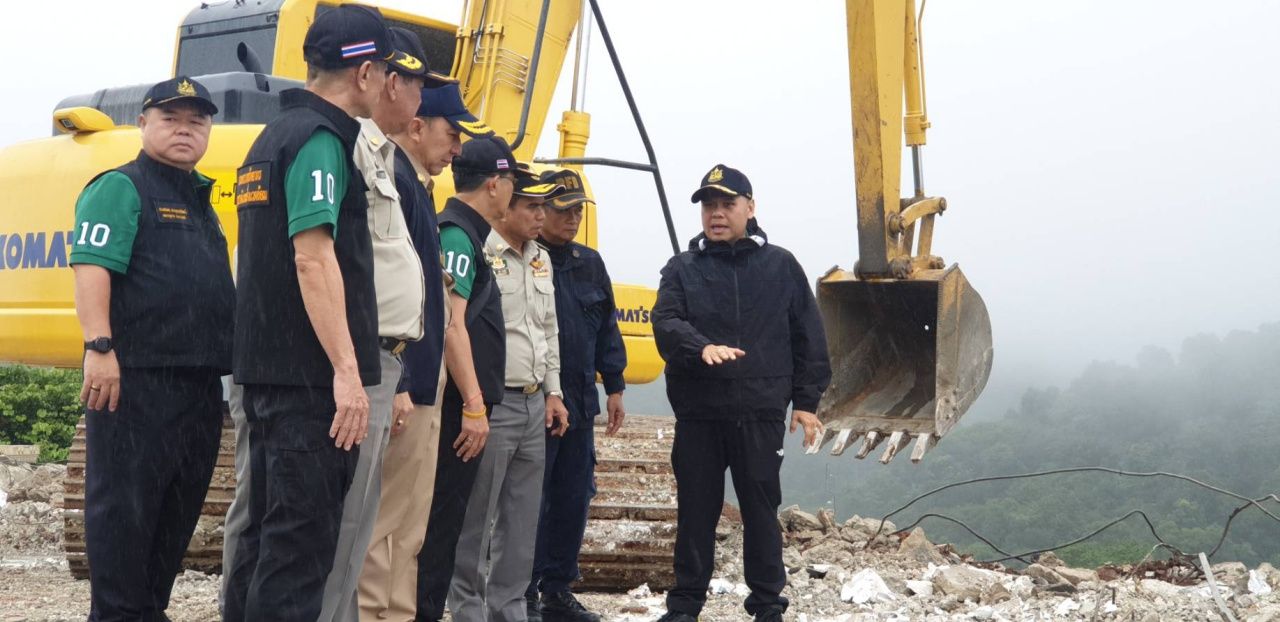 งานนี้ รัฐมนตรีว่าการ มาควบคุมการรื้อด้วยตัวเอง 