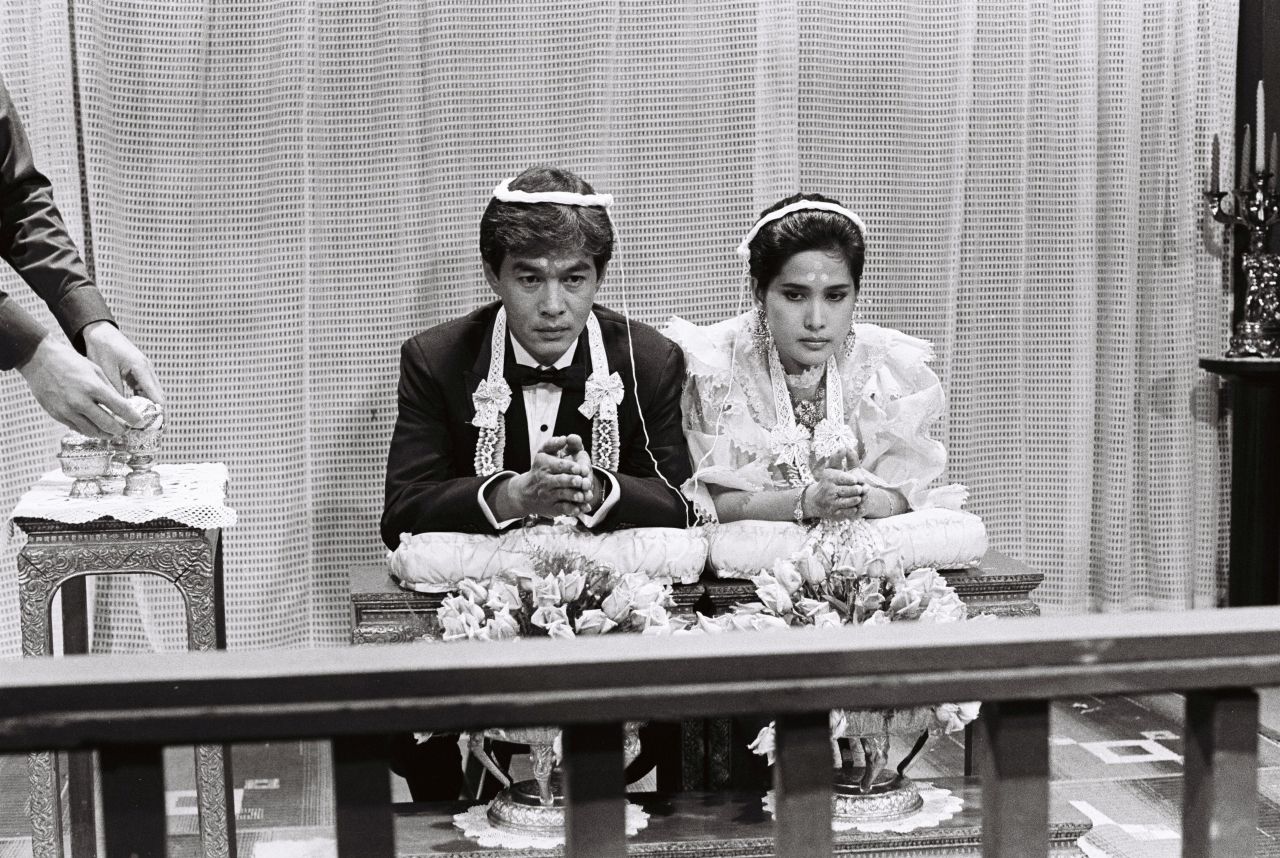 ภาพจากละครเรื่อง ตะวันลับฟ้า 