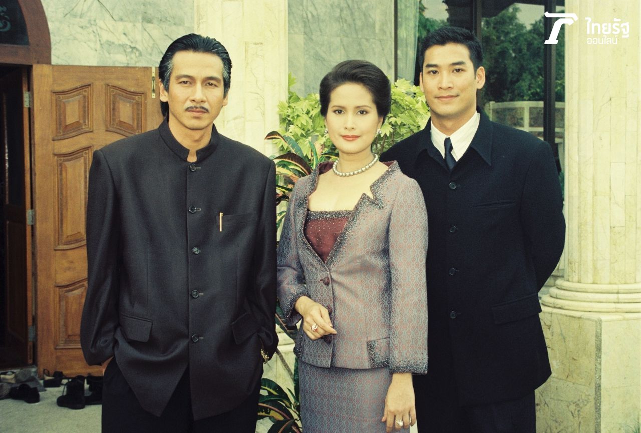 ภาพจากละครเรื่อง เพรงเงา