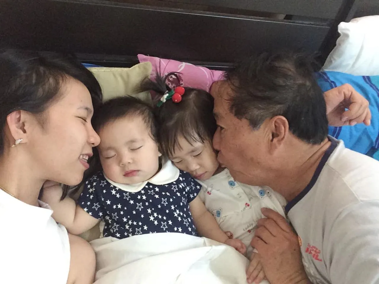 “น้องมะลิ” ลูกสาวคนโต ปัจจุบันอายุ  3 ปี 6 เดือน ส่วนคนเล็ก "น้องมาลัย" อายุ 2 ขวบ