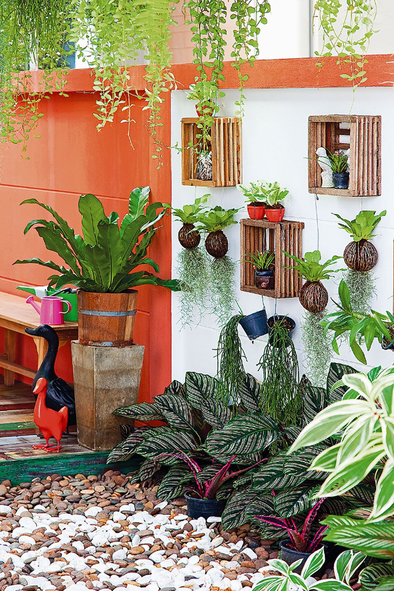 บ้านคุณสรรค์ภพ คุณสุขสวัสดิ์ และเด็กชายต้นน้ํา จิรวรรณธร