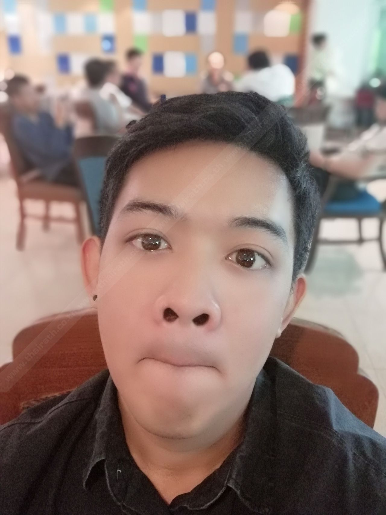 ภาพจากกล้องหน้าในโหมดบิวตี้