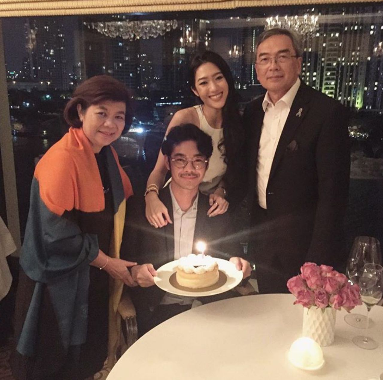 ครอบครัวสุดอบอุ่น