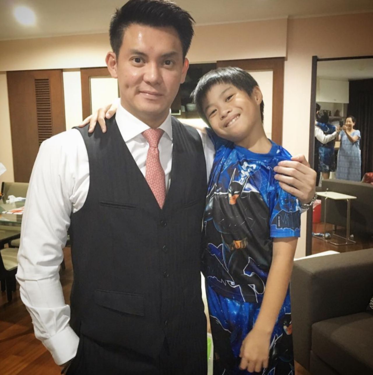 คุณพ่อกับคุณลูกหล่อพอกัน