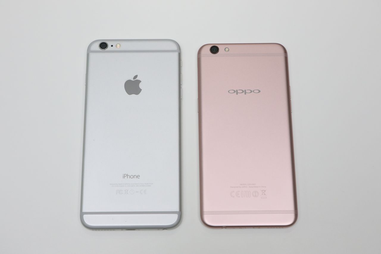 เปรียบเทียบด้านหลัง 