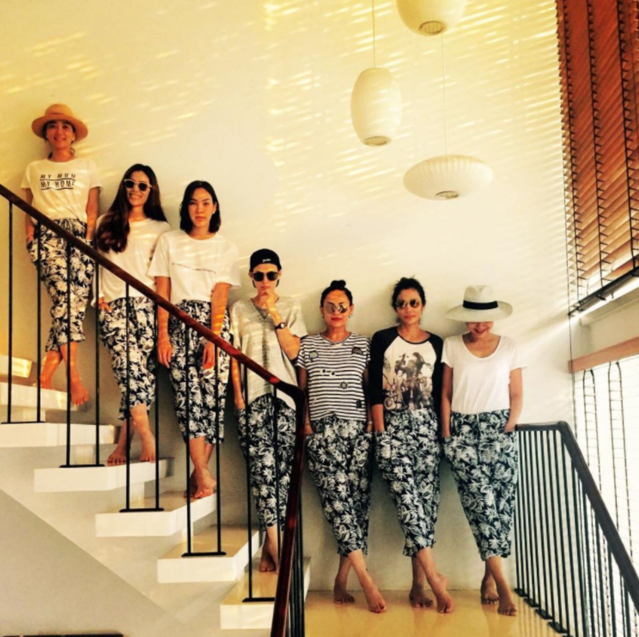 เพื่อนคุณแม่มาเยี่ยมบ้าน