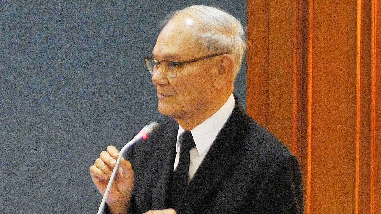 นายมีชัย ฤชุพันธุ์