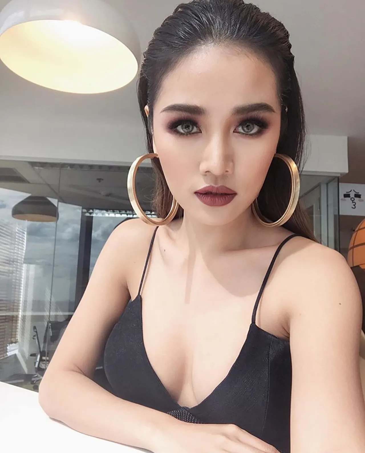 ดูม ดูม ดูม แอบซูมความแซ่บ!! ส่องดาราสาวกับเต้าโฉมใหม่ไฉไลกว่าเดิม