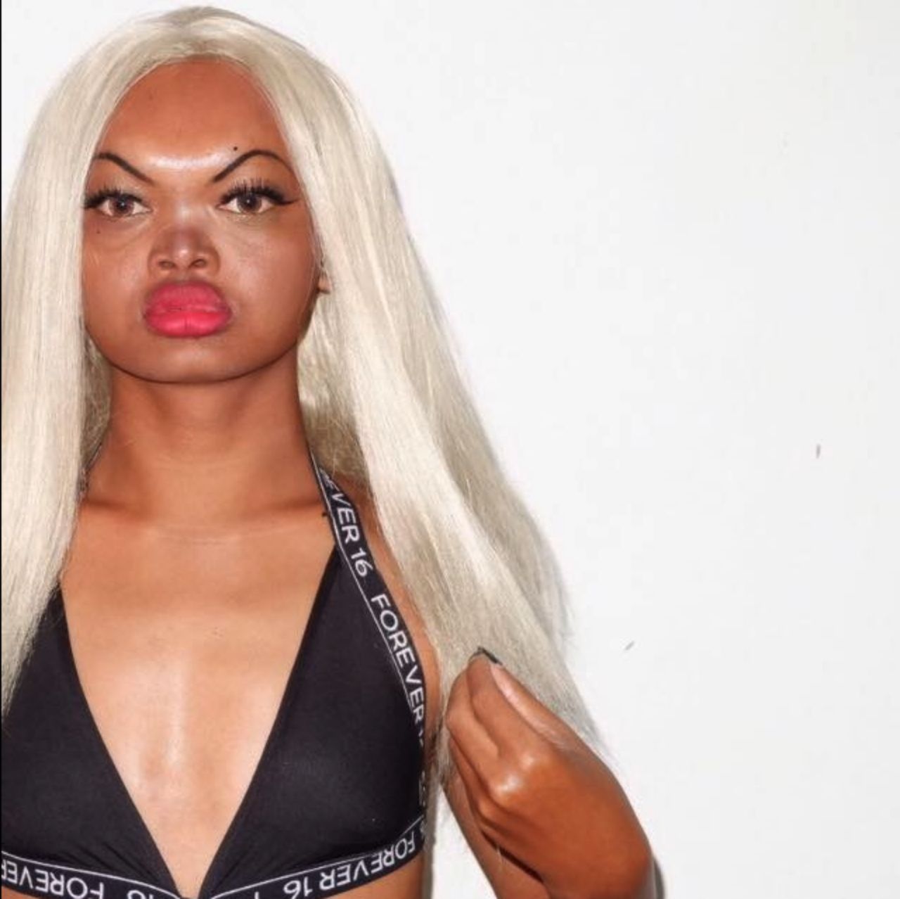 แต่งหน้าแบบนี้เหมือน คนดังต่างประเทศเลย