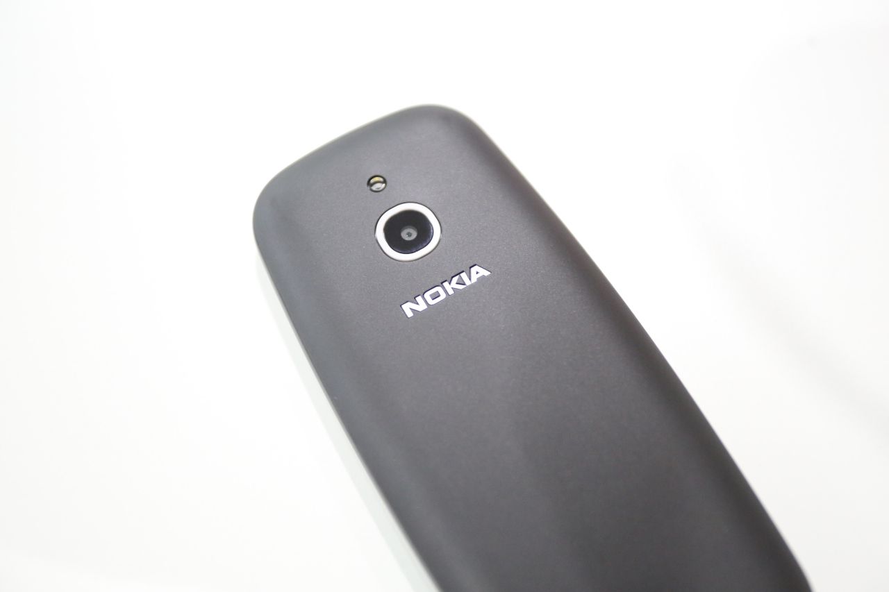 กล้องหลังมาพร้อมกับแฟลช LED