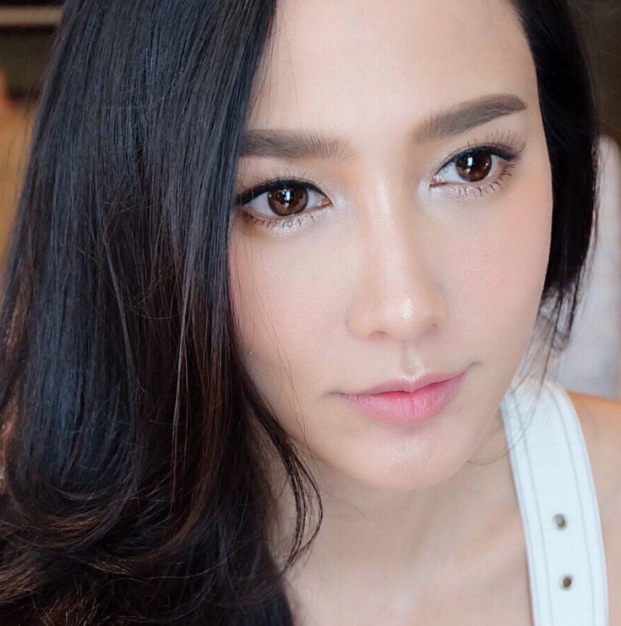 สวยใส โชว์ผิวเบาๆ