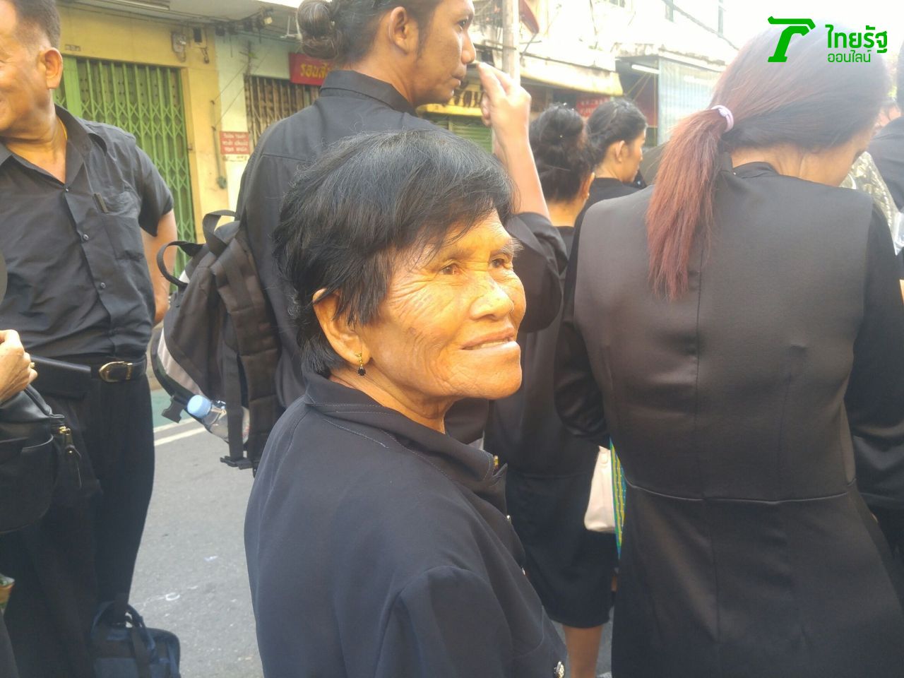 คุณยาย วัย 70 ปี วิ่งแบบสาวๆ 