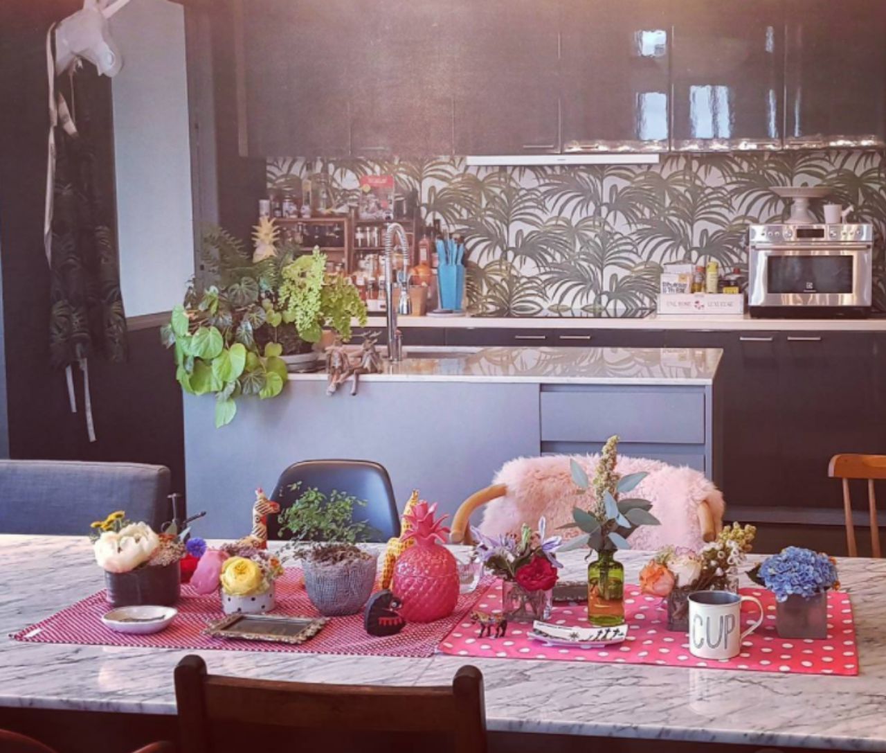 เหมือนฉากในละคร 