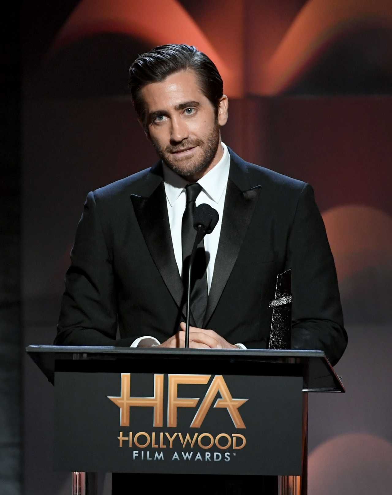 หล่อ หล่อ แล้วก็หล่อเนอะ 