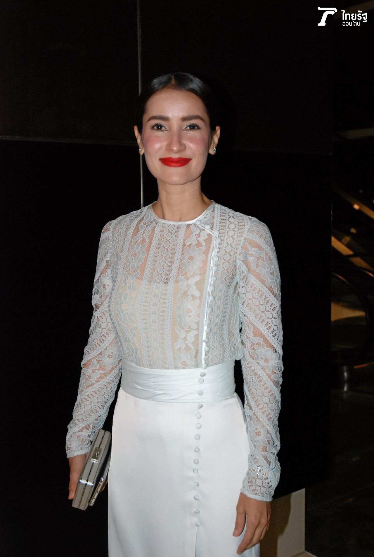 แอน ทองประสม 